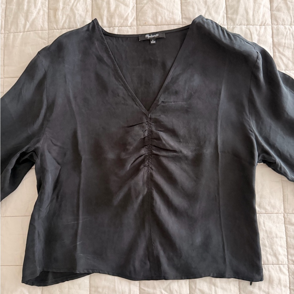 Madewell - Size 6 - Black V-Neck Ruched Silky Blouse